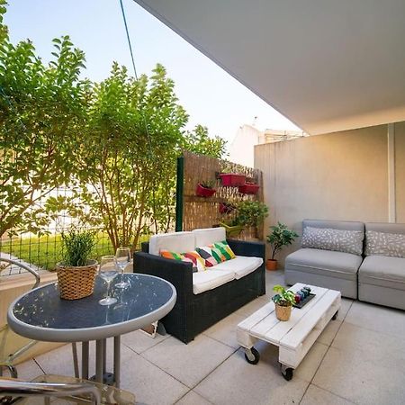 Fully Equipped Apartment With Terrace Sleeps 4 Marselha Exterior foto